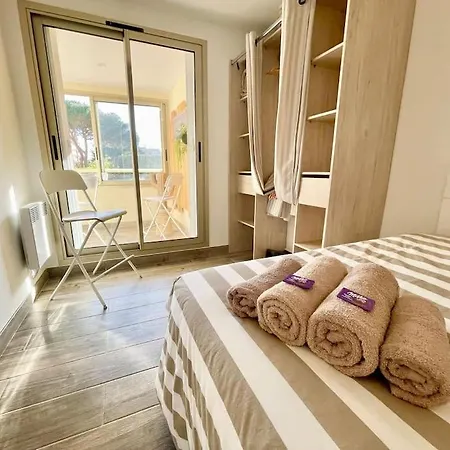 Perle Du Sud Avec Parking Prive, Piscine Ete Dans Calme