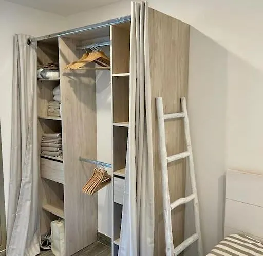 Perle Du Sud Avec Parking Prive, Piscine Ete Dans Calme 아파트 *